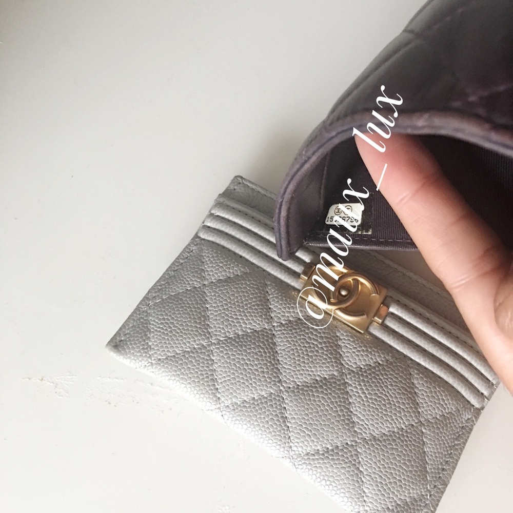 🌸SOLD🌸 Classic Flap CC Oversize Trifold Wallet - Picture 7 of 8